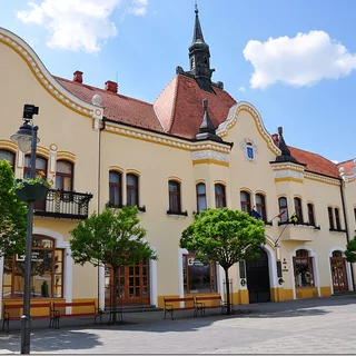 CENTRUM INTEGROVANEJ ZDRAVOTNEJ STAROSTLIVOSTI V MESTE