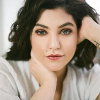DEBATKY - CELESTE BUCKINGHAM