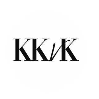 KNIŽNÝ KLUB V KNIHE