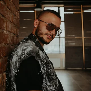 TOPRÁNO – PETER PANN