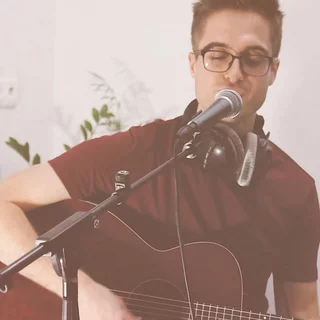 TopRáno - SPEVÁK MARTIN MAŇÁK